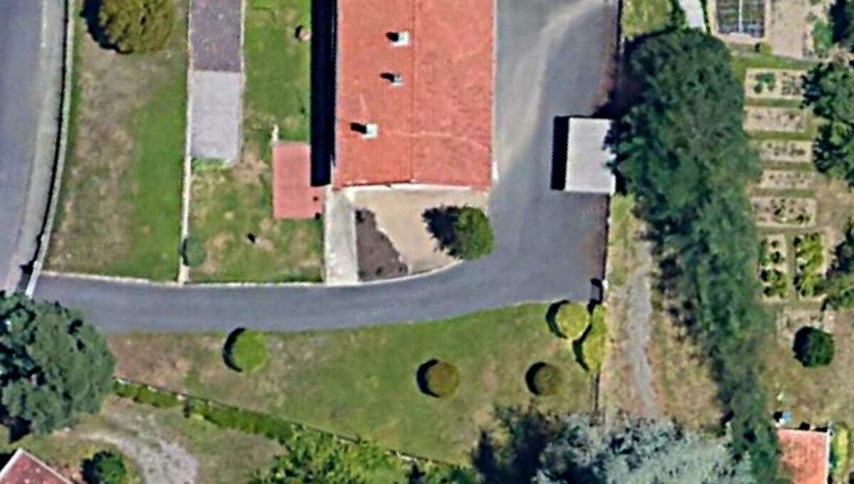 Screenshot_20250302_182622_Maps-9113526831557423977