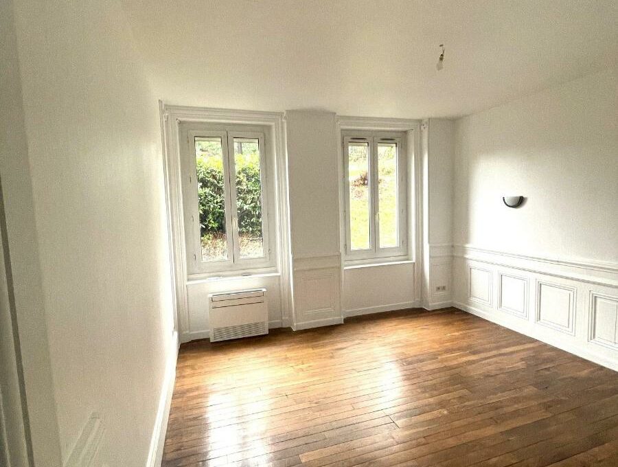 chambre-12663480537576403971