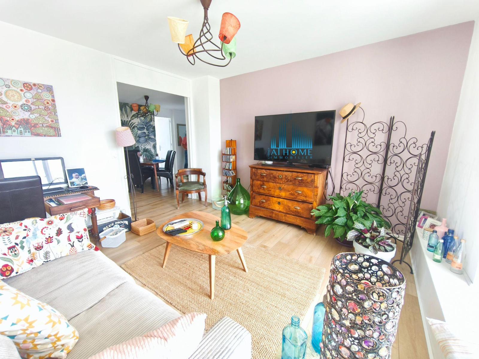 APPARTEMENT – 69.0m² – ST CHAMOND