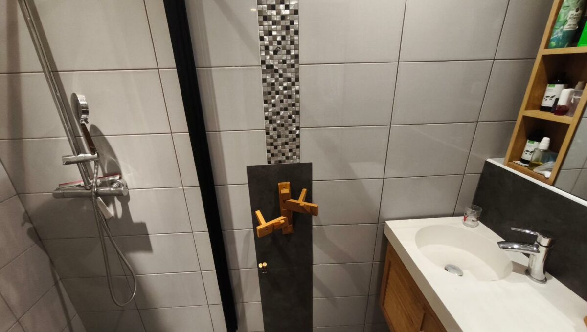 IMG_20250930_184815-4636076378598785479