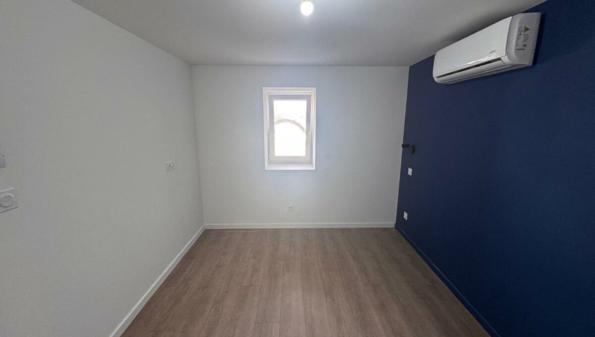 2-8033849902630939921