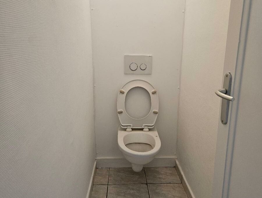 90-20250520_141118-7662649703757488782