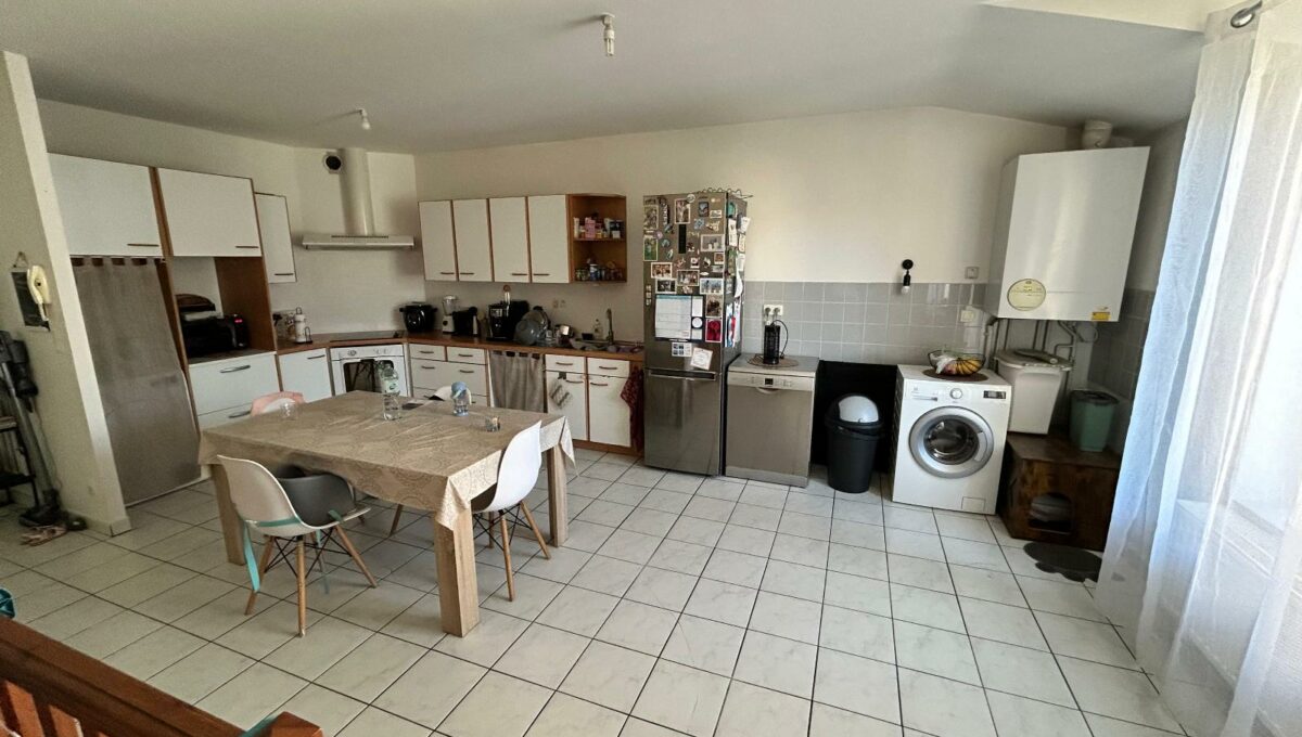 IMG_2008-8412208142769759406