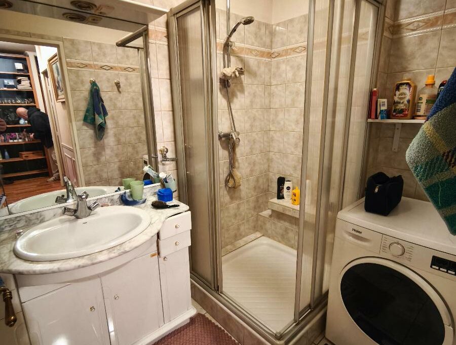 IMG_20250204_175730-5384737421799992101