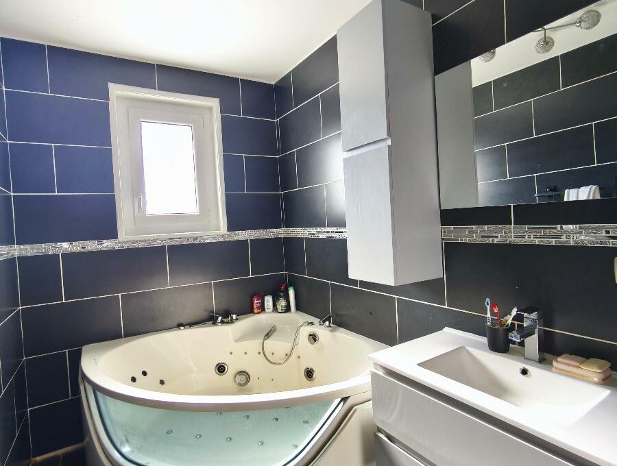 IMG_20250515_173906-11436186987069807928