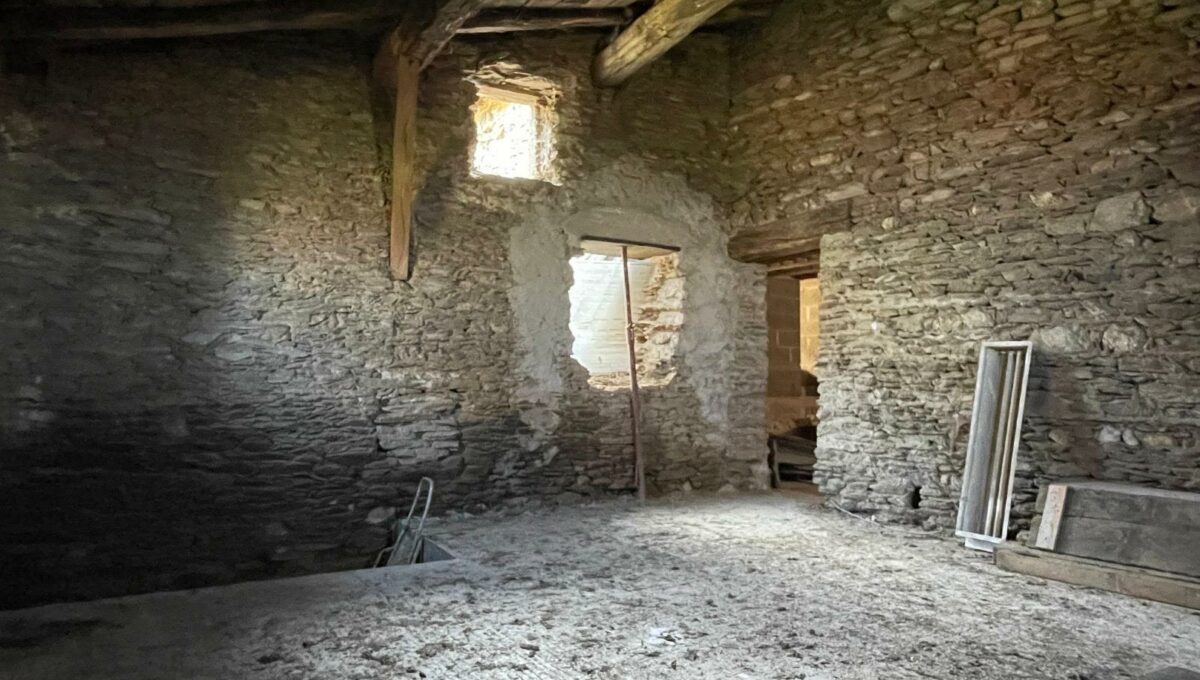 a3bfd9f7-b04b-4aa8-9bfc-1365860991d1-9637673349834185576