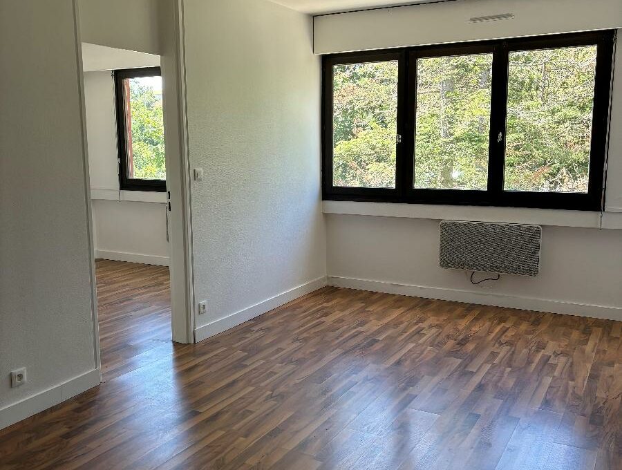 1-4963486730949450081