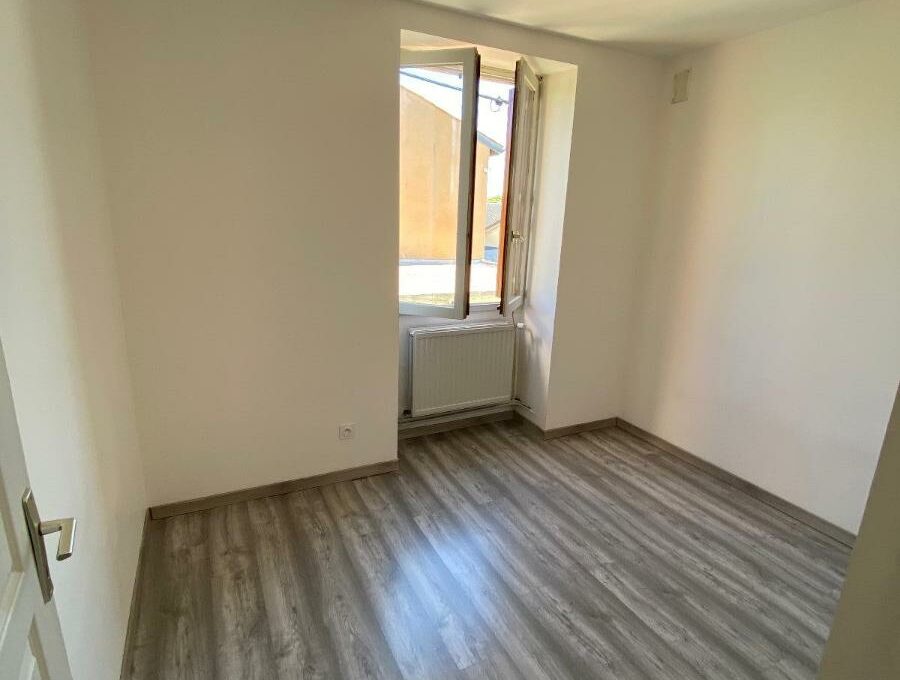 90-IMG_6002-6749204273746917596