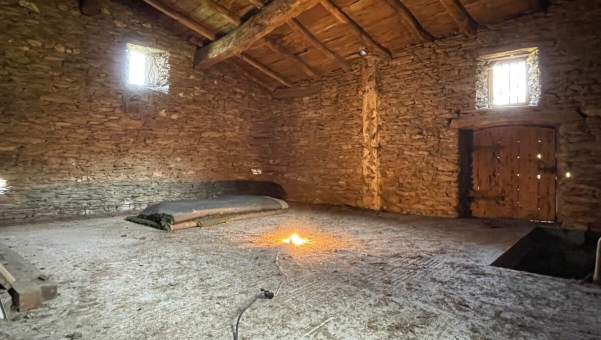 1d9442fb-ddbf-4653-90e1-2d15b8b3974c-5482021536024809559