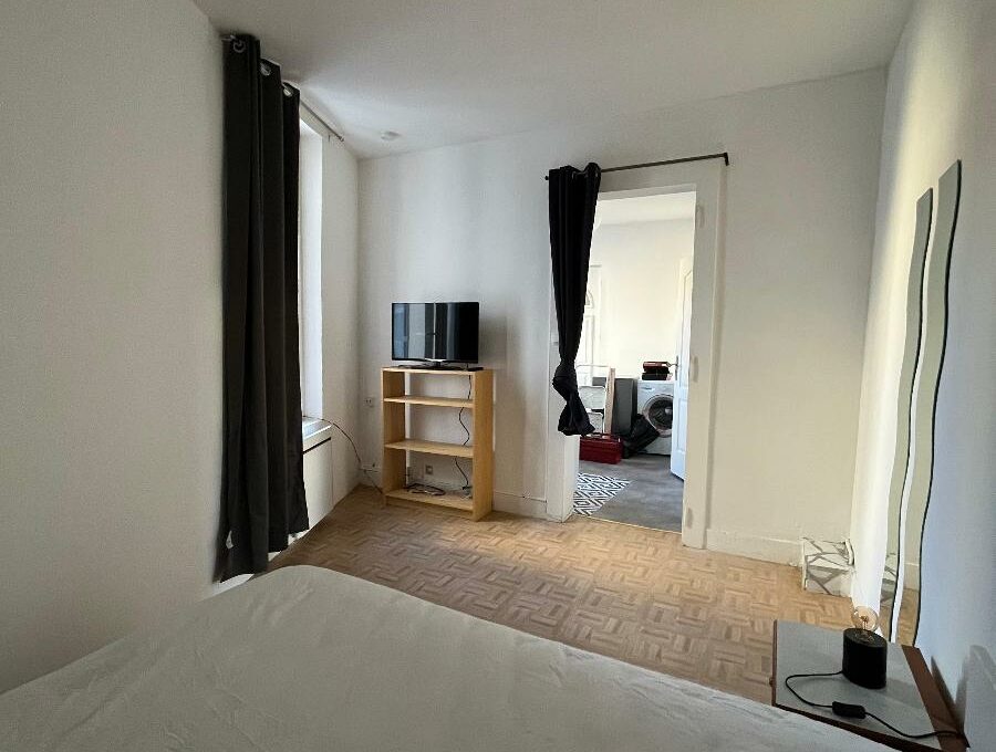 IMG_1533_1-13859555198136863003