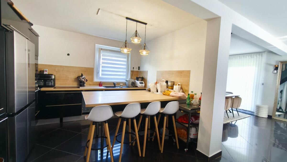 IMG_20250515_173302-7403839248913562145