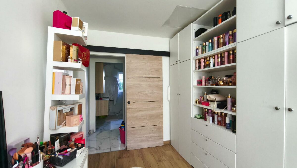 IMG_20250515_173604-9795695947916066662