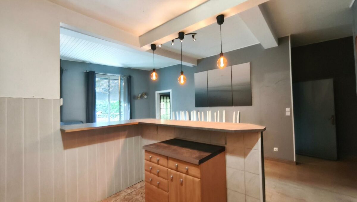 IMG_20250909_122853-9010060838886222863