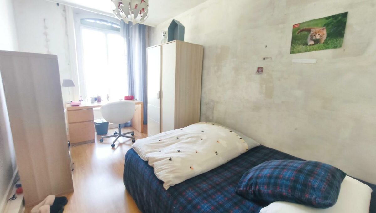 IMG_20251110_142047-17735457808834814339