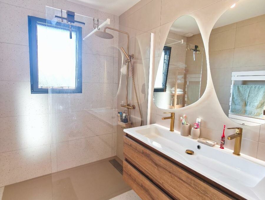 IMG_20251122_115615-9615640994243660095