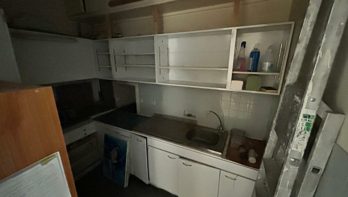 IMG_2525-8386719815262633466