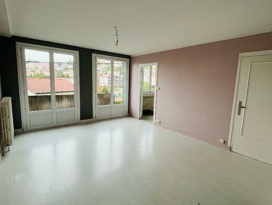 Salon_2025-17554196209813388359