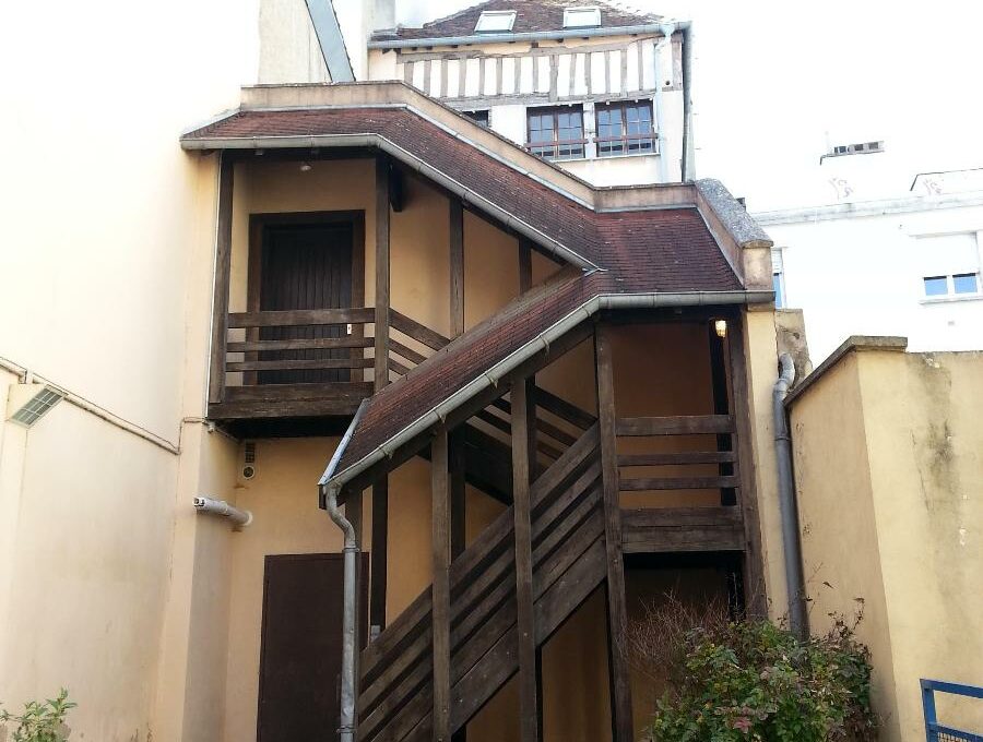 90-20130414_170700-9207868749438507412