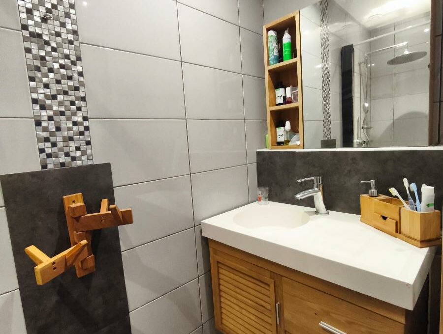 IMG_20250930_184809-4850510484904649044