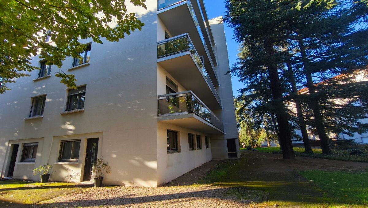 IMG_20251028_161454-12793401858104066569