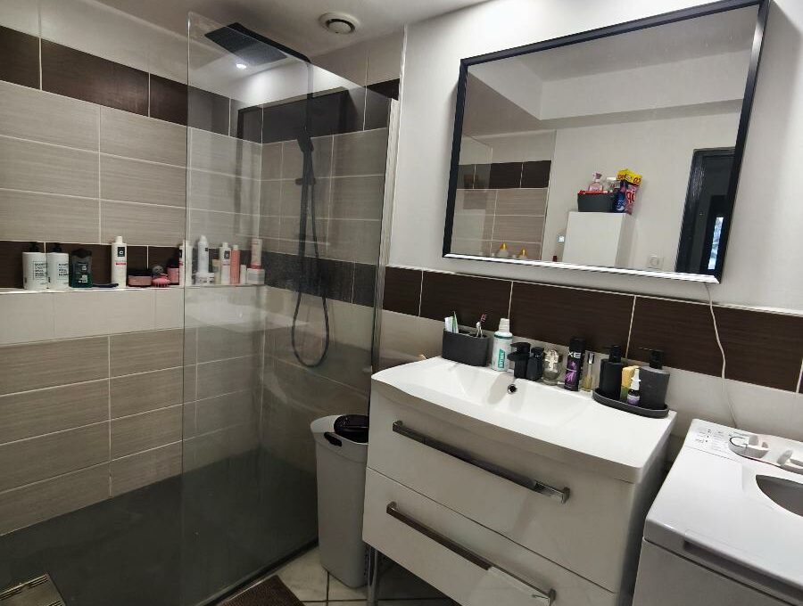 IMG_20251128_160210-11618198708730184424