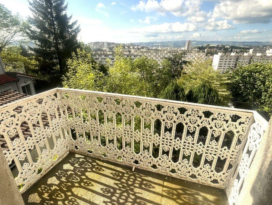 LA2422_1_original-7199282070815071365