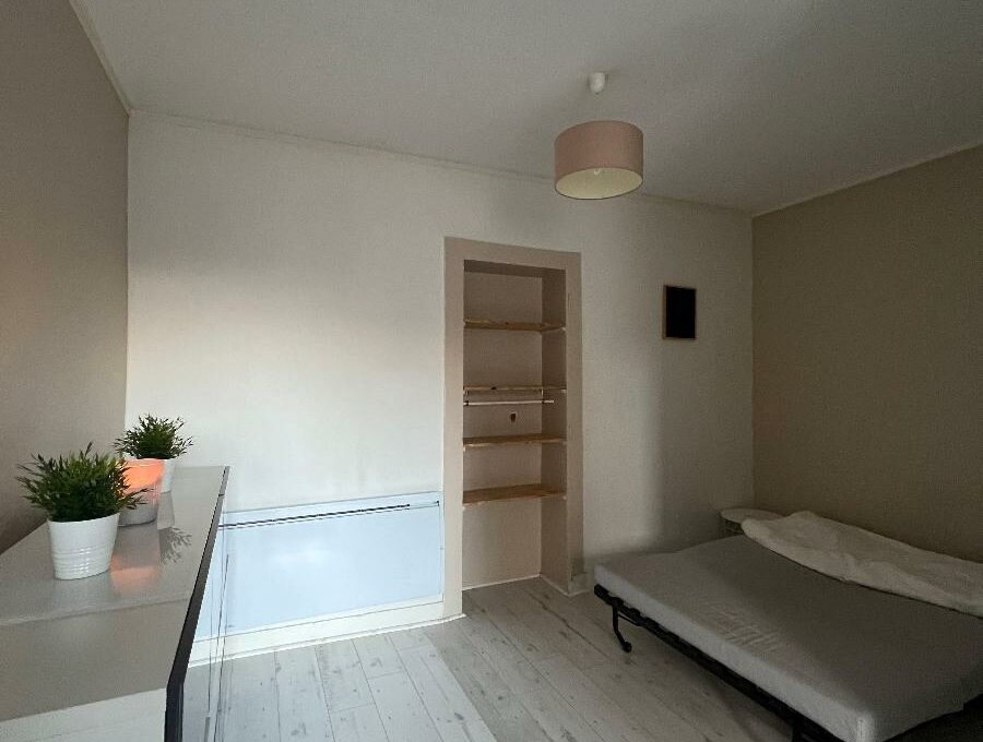 90-IMG_1843-6817221317942059006