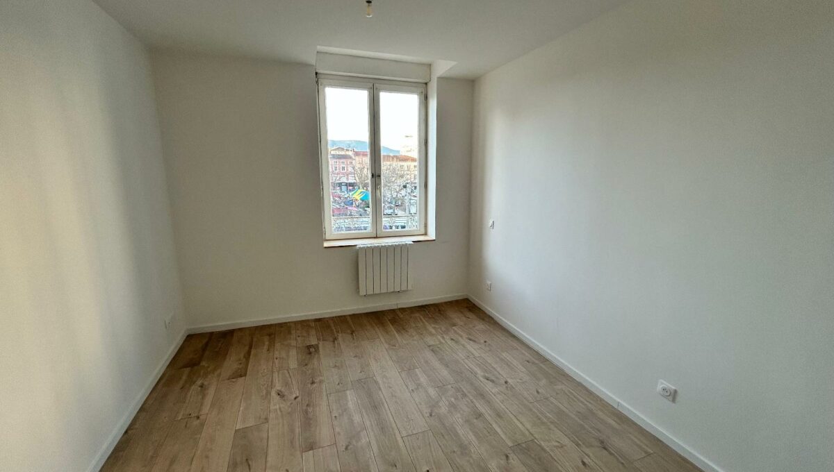 IMG_3550-3430606899332427668