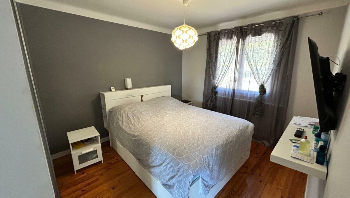 IMG_3765-18209544894891113153