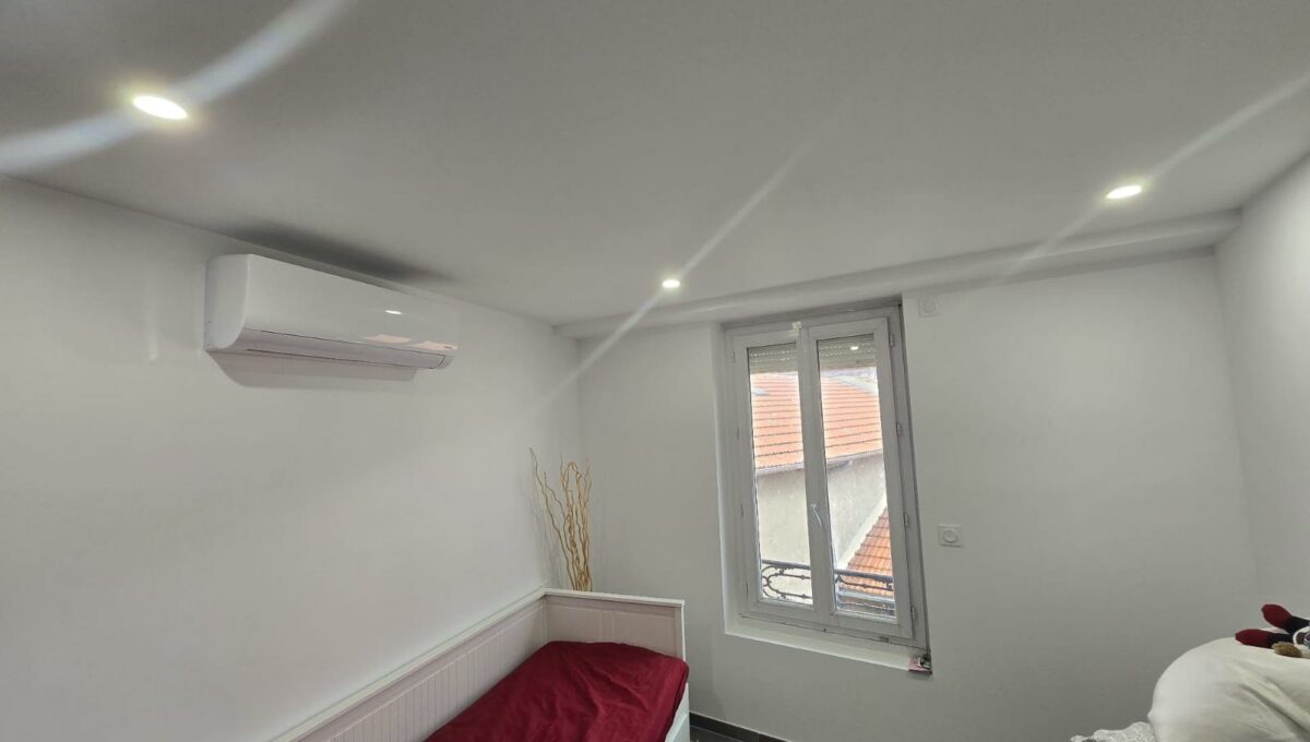 WhatsApp_Image_2024-06-20_at_08_14_53_1-10600761314114566883