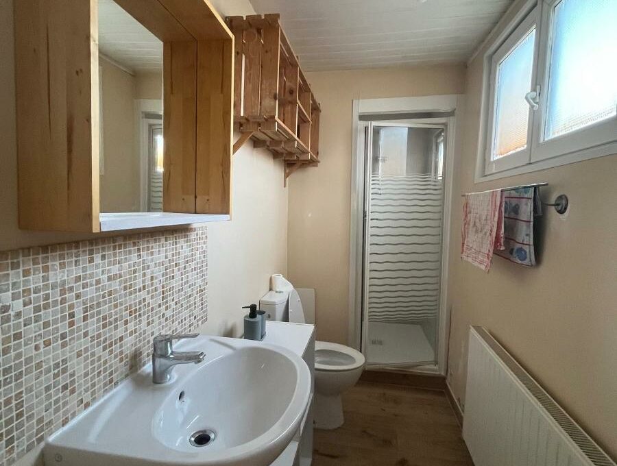 2-18317077690651690804