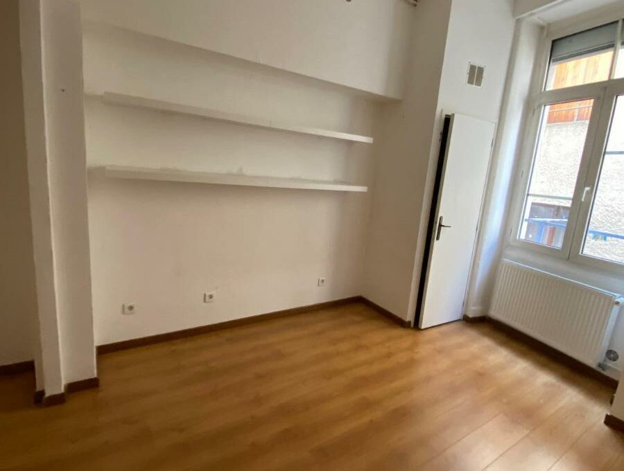 90-IMG_6999-8079844204781360801