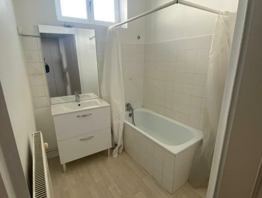 90-IMG_7872-6858994617035758905