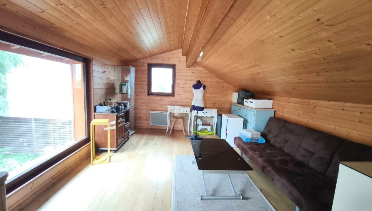 IMG_20250926_122050-14500802929274451891