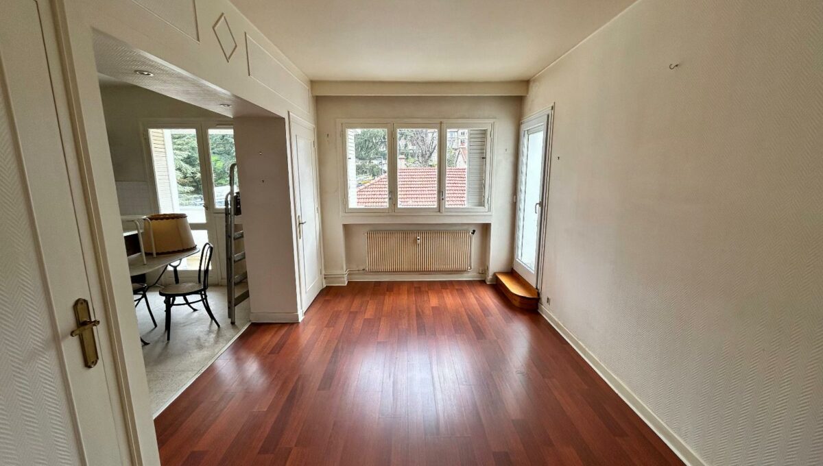 IMG_3674-10380185457676543413